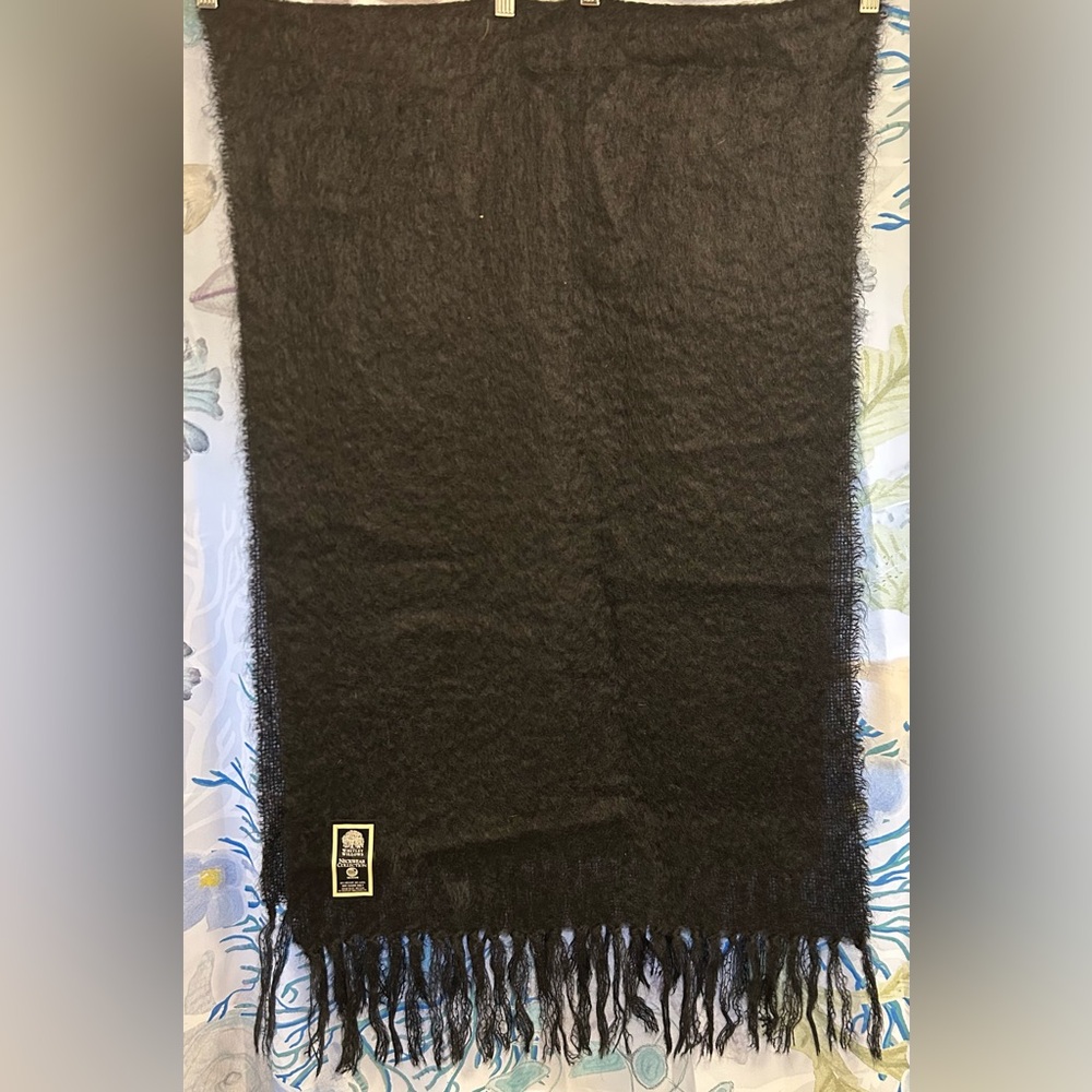 Whitley Willows Mohair Wrap – Made in Great Britain ✨NEW - Picture 2 of 5